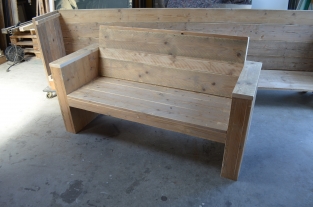 scaffolding wooden garden bench